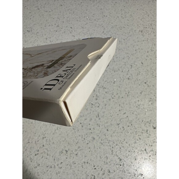Ideal of Sweden Designer Phone Case iPhone 11 XR Carrara Marble Gold Accents NEW - Picture 6 of 7